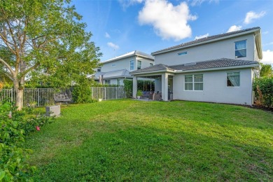 Best location in the community! Large corner lot 5 bedroom, 2 on Hillcrest Golf and Country Club in Florida - for sale on GolfHomes.com, golf home, golf lot
