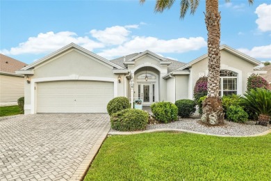 REAR PRIVACY! BOND PAID! This stunning three-bedroom,
 on The Links of Spruce Creek in Florida - for sale on GolfHomes.com, golf home, golf lot
