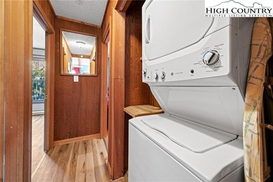 TURNKEY, SLOPESIDE condo overlooking Easy Street ski run and on Sugar Mountain Golf Course in North Carolina - for sale on GolfHomes.com, golf home, golf lot