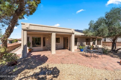 This bright 2-bedroom, 2-bath single-level home is situated in on The Views Golf Club in Arizona - for sale on GolfHomes.com, golf home, golf lot