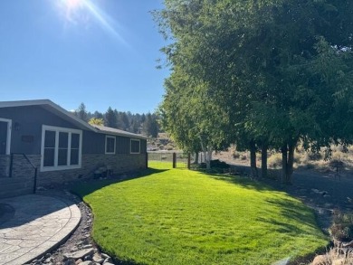 Beautiful John Day Home w/Fabulous Golf Course Views!  Country on  in Oregon - for sale on GolfHomes.com, golf home, golf lot