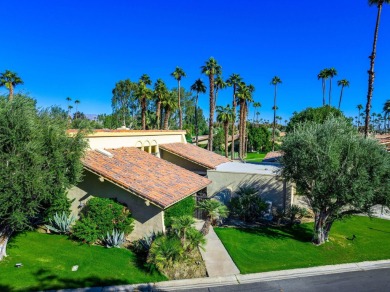 La Quinta Country Club free standing 3 bedroom, 3 bath condo on La Quinta Golf  Resort and Country Clubs in California - for sale on GolfHomes.com, golf home, golf lot