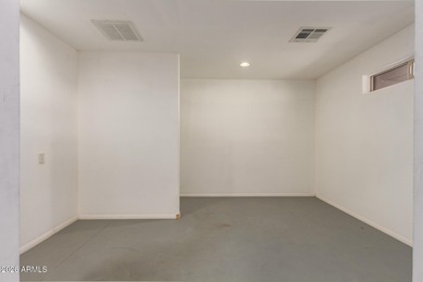 PRICED TO SELL - INSTANT EQUITY OPPORTUNITY. There is nothing on Quail Run Golf Course in Arizona - for sale on GolfHomes.com, golf home, golf lot