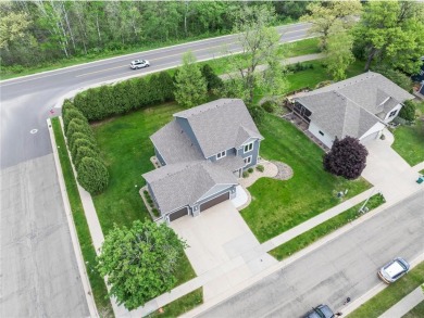 Beautifully Updated 5 Bed, 4 Bath Home in Prime SW Location! on Willow Creek Golf Course  in Minnesota - for sale on GolfHomes.com, golf home, golf lot