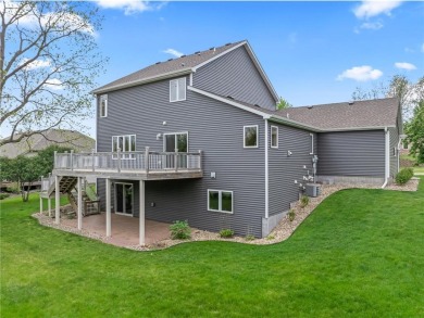 Beautifully Updated 5 Bed, 4 Bath Home in Prime SW Location! on Willow Creek Golf Course  in Minnesota - for sale on GolfHomes.com, golf home, golf lot