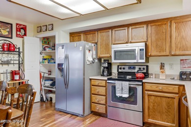 Welcome to 2582 Mustang Circle in the heart of Pinetop -- a on Pinetop Lakes Country Club in Arizona - for sale on GolfHomes.com, golf home, golf lot