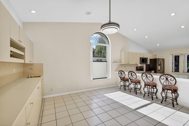 NO HOA Stunning LARGE 2,113 SQFT. Ranch in ''La Mancha'' 3 Bed/3 on Village Golf Club in Florida - for sale on GolfHomes.com, golf home, golf lot