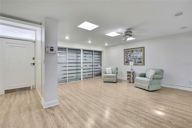 HUGE PRICE REDUCTION!!! SELLER CIRCOMSTANCES ARE MOTIVATEDE AND on Carrollwood Country Club in Florida - for sale on GolfHomes.com, golf home, golf lot