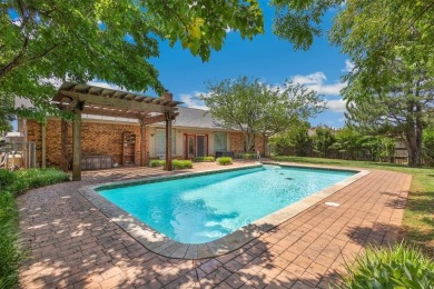Charming  Versatile Home in The Greens - Beautiful Backyard on The Greens Country Club in Oklahoma - for sale on GolfHomes.com, golf home, golf lot