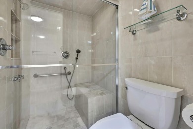 HUGE PRICE REDUCTION!!! SELLER CIRCOMSTANCES ARE MOTIVATEDE AND on Carrollwood Country Club in Florida - for sale on GolfHomes.com, golf home, golf lot
