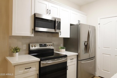 Fully remodeled, gorgeous condominium awaits you! This 1 bed, 1 on The Foothills Golf Club in Arizona - for sale on GolfHomes.com, golf home, golf lot