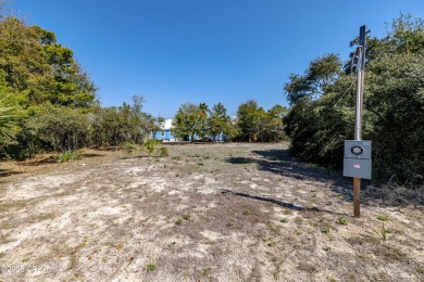 May 1st Special!  Escape to paradise! This Gulf view lot in Bid on Holiday Golf Club in Florida - for sale on GolfHomes.com, golf home, golf lot