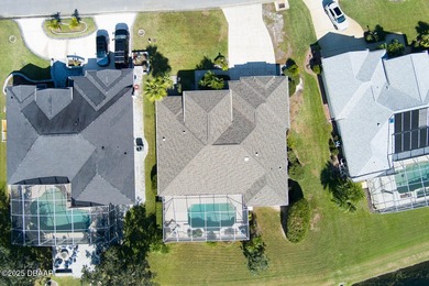 This stunning 3-bedroom plus den/office , 2-bath home is located on Spruce Creek Golf Club in Florida - for sale on GolfHomes.com, golf home, golf lot