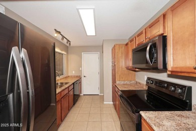 Seller has relocated! This private gated residence townhome is on Stonecreek Golf Club in Arizona - for sale on GolfHomes.com, golf home, golf lot