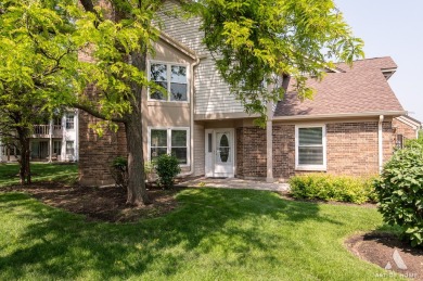 Don't Miss Out On This Fabulous End Unit Ranch Townhome With on The Arboretum Club in Illinois - for sale on GolfHomes.com, golf home, golf lot