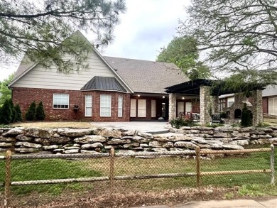 LIKE TO ENTERTAIN?  Enjoy the serenity and convenience of the on Bailey Ranch Golf Club in Oklahoma - for sale on GolfHomes.com, golf home, golf lot
