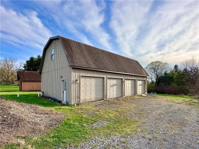 Come Build Your Dream Home!!  Located in the backyard of Castle on Castle Hills Golf Course in Pennsylvania - for sale on GolfHomes.com, golf home, golf lot
