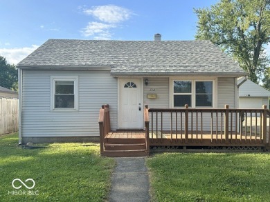 Adorable, updated home in Meadowbrook! This quaint little home on Meadowbrook Golf Course in Indiana - for sale on GolfHomes.com, golf home, golf lot