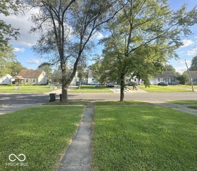 Adorable, updated home in Meadowbrook! This quaint little home on Meadowbrook Golf Course in Indiana - for sale on GolfHomes.com, golf home, golf lot