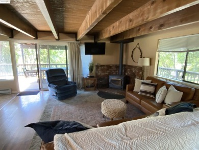 Great location near tennis courts, fisherman's cove and lake on Pine Mountain Lake Country Club in California - for sale on GolfHomes.com, golf home, golf lot