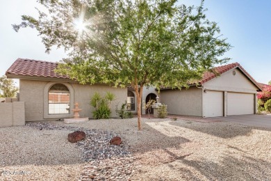 Golf Course Living with Stunning Mountain Views | 3BR + Den | on The Lakes at Ahwatukee in Arizona - for sale on GolfHomes.com, golf home, golf lot
