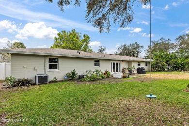 LISTED BELOW APPRAISED VALUE!  Welcome to 41 Pine Valley Circle on Tomoka Oaks Golf and Country Club in Florida - for sale on GolfHomes.com, golf home, golf lot