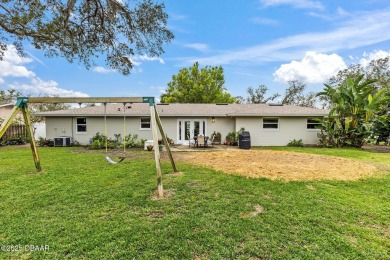 LISTED BELOW APPRAISED VALUE!  Welcome to 41 Pine Valley Circle on Tomoka Oaks Golf and Country Club in Florida - for sale on GolfHomes.com, golf home, golf lot