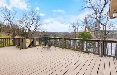 Stunning White River Home on Holiday Island Golf Course in Arkansas - for sale on GolfHomes.com, golf home, golf lot