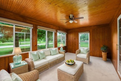 Exciting opportunity in Prestbury to make this lovely home your on Bliss Creek Golf Club in Illinois - for sale on GolfHomes.com, golf home, golf lot