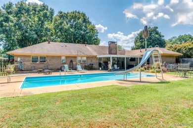 Move in ready home with updated flooring, spacious floor plan & on Arrowhead Country Club in Alabama - for sale on GolfHomes.com, golf home, golf lot