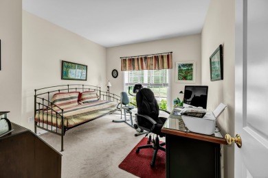 Very well-maintained Franklin model with hardwood floors on main on The Golf Club At Oxford Greens in Connecticut - for sale on GolfHomes.com, golf home, golf lot