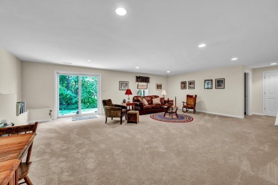 Very well-maintained Franklin model with hardwood floors on main on The Golf Club At Oxford Greens in Connecticut - for sale on GolfHomes.com, golf home, golf lot