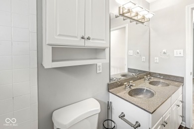 Our highly motivated sellers are offering this turn-key charming on Old Oakland Golf Club in Indiana - for sale on GolfHomes.com, golf home, golf lot