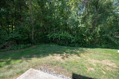 Very well-maintained Franklin model with hardwood floors on main on The Golf Club At Oxford Greens in Connecticut - for sale on GolfHomes.com, golf home, golf lot