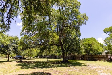Incredible opportunity to own 6 Creekside acres in the heart of on Scott Schriener Municipal Golf Course in Texas - for sale on GolfHomes.com, golf home, golf lot
