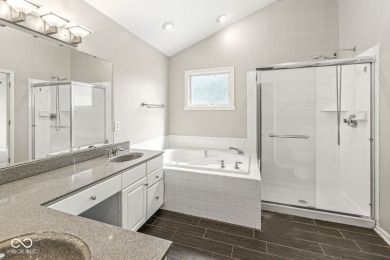 Our highly motivated sellers are offering this turn-key charming on Old Oakland Golf Club in Indiana - for sale on GolfHomes.com, golf home, golf lot