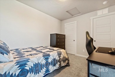 Experience effortless luxury in this move-in-ready townhome on Eagle Legacy Golf Course in Idaho - for sale on GolfHomes.com, golf home, golf lot