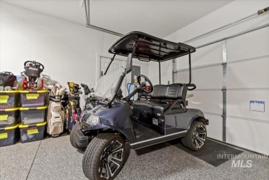 Experience effortless luxury in this move-in-ready townhome on Eagle Legacy Golf Course in Idaho - for sale on GolfHomes.com, golf home, golf lot