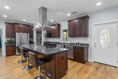Do you crave privacy yet want city convenience? Long to be on Porters Neck Country Club in North Carolina - for sale on GolfHomes.com, golf home, golf lot