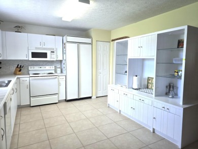 Beautiful and cozy 2/2/1 CBS home in a wonderful 55+ Active Golf on Spanish Lakes Fairways in Florida - for sale on GolfHomes.com, golf home, golf lot