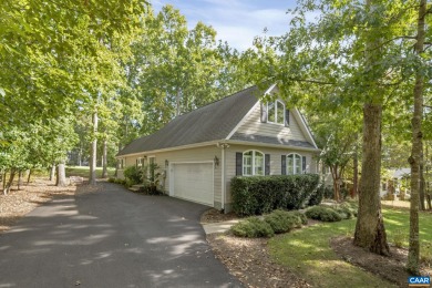 Enjoy the ease of one-level living in this inviting golf-front on Lake Monticello Golf Course in Virginia - for sale on GolfHomes.com, golf home, golf lot