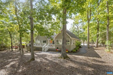 Enjoy the ease of one-level living in this inviting golf-front on Lake Monticello Golf Course in Virginia - for sale on GolfHomes.com, golf home, golf lot