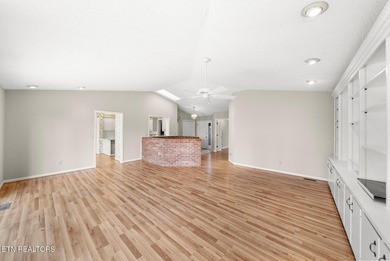 Well-maintained one-owner home in Fairfield Glade offering on Druid Hills Golf Club in Tennessee - for sale on GolfHomes.com, golf home, golf lot