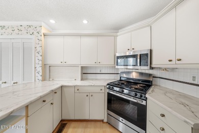 Well-maintained one-owner home in Fairfield Glade offering on Druid Hills Golf Club in Tennessee - for sale on GolfHomes.com, golf home, golf lot