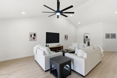 Beautifully renovated 2-bedroom, 2-bath home in a desirable on Westbrook Village Golf Club in Arizona - for sale on GolfHomes.com, golf home, golf lot