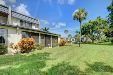 Beautifully maintained 3-bedroom, 3-bath corner unit on the golf on Fountains Golf and Country Club in Florida - for sale on GolfHomes.com, golf home, golf lot