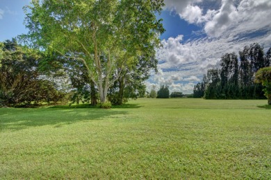 Beautifully maintained 3-bedroom, 3-bath corner unit on the golf on Fountains Golf and Country Club in Florida - for sale on GolfHomes.com, golf home, golf lot