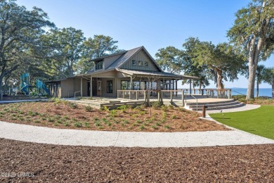 A charming and meticulously maintained home in the highly on Country Club of Hilton Head in South Carolina - for sale on GolfHomes.com, golf home, golf lot
