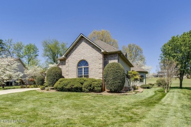 Beautiful custom-built home, situated on the 16th hole of the on Toqua Golf Course - Loudon County in Tennessee - for sale on GolfHomes.com, golf home, golf lot