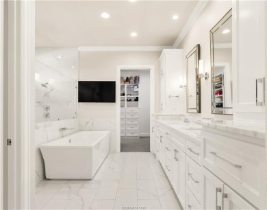 Welcome to this exceptional, 2019 build, custom home my Mariott on Pebble Creek Country Club in Texas - for sale on GolfHomes.com, golf home, golf lot